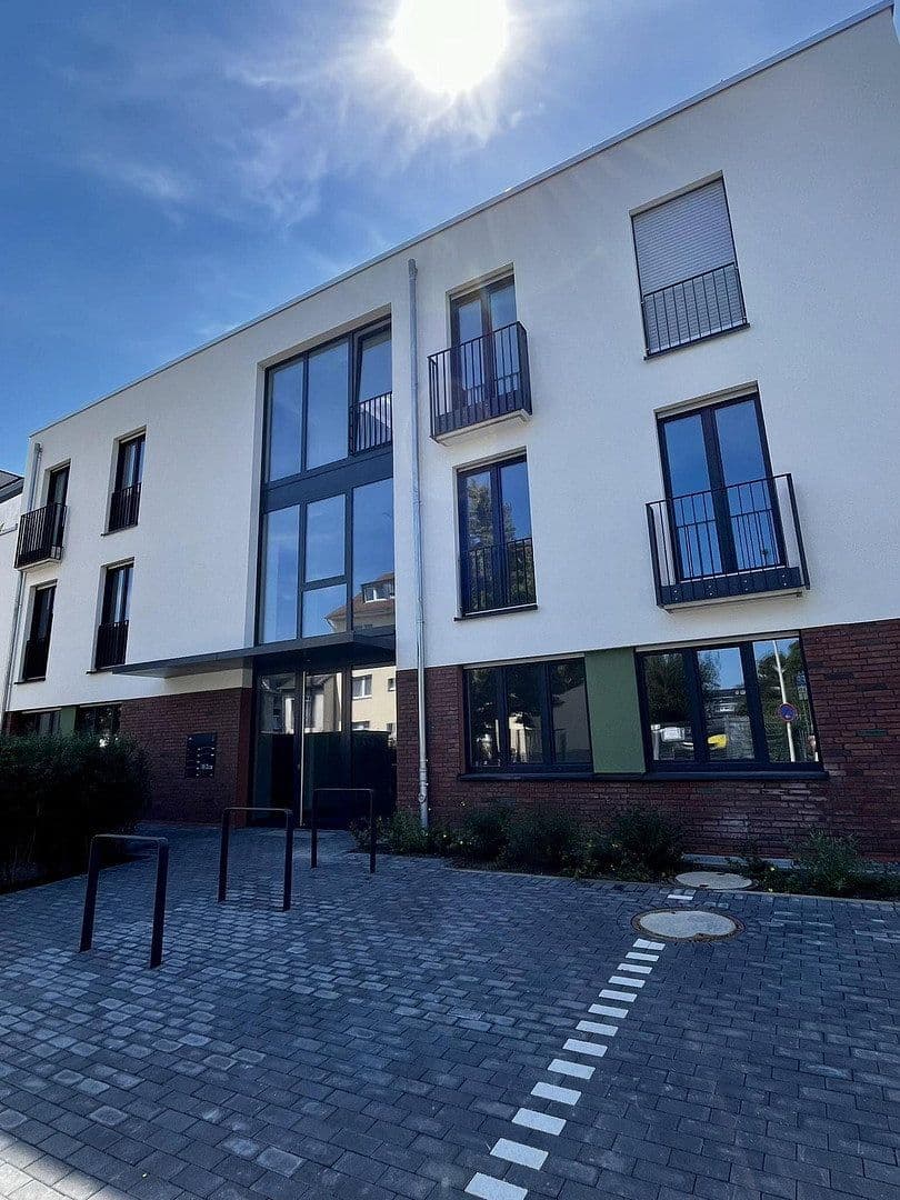Prenájom bytu 3-izbový 101 m², Alte Str. 6, Frechen, Severné Porýnie - Westfálsko Prenájom bytu 3-izbový 101 m², Alte Str. 6, Frechen, Severné Porýnie - Westfálsko