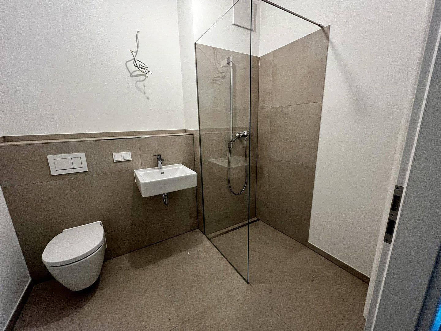 Prenájom bytu 3-izbový 101 m², Alte Str. 6, Frechen, Severné Porýnie - Westfálsko Prenájom bytu 3-izbový 101 m², Alte Str. 6, Frechen, Severné Porýnie - Westfálsko