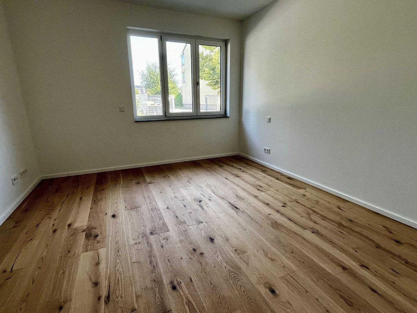 Prenájom bytu 3-izbový 101 m², Alte Str. 6, Frechen, Severné Porýnie - Westfálsko Prenájom bytu 3-izbový 101 m², Alte Str. 6, Frechen, Severné Porýnie - Westfálsko