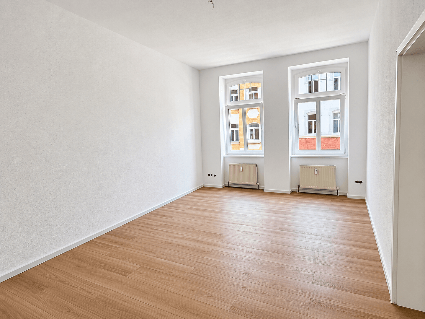 Prenájom bytu 3-izbový 77 m², Erfurt, Durínsko Prenájom bytu 3-izbový 77 m², Erfurt, Durínsko
