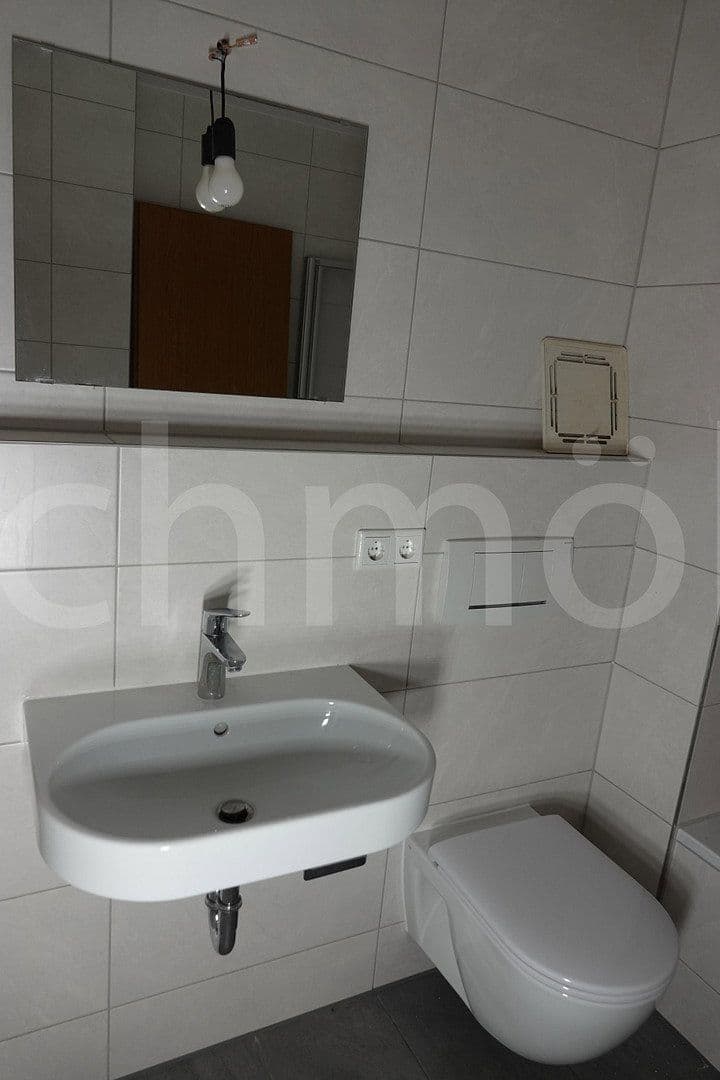 Prenájom bytu 1-izbový 50 m², Stockmeierweg, Fürstenfeldbruck, Bavorsko Prenájom bytu 1-izbový 50 m², Stockmeierweg, Fürstenfeldbruck, Bavorsko