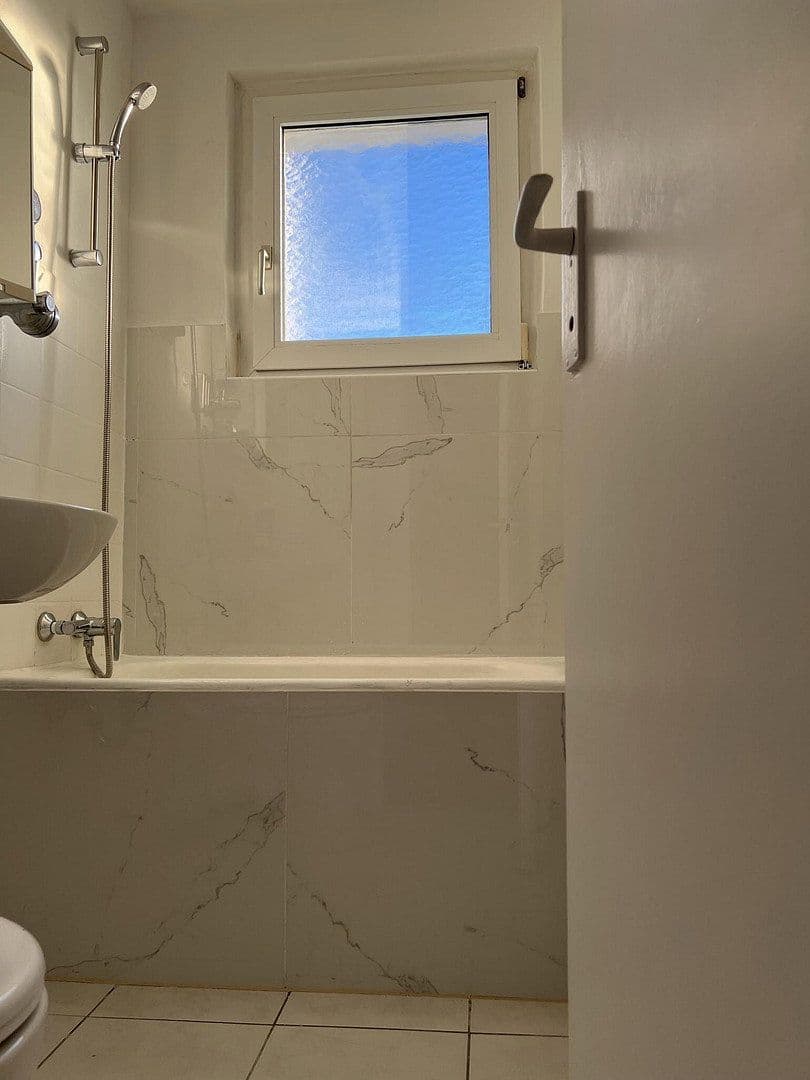Prenájom bytu 1-izbový 32 m², Eberhardstr. 60, Geislingen an der Steige, Bádensko-Wurttembersko Prenájom bytu 1-izbový 32 m², Eberhardstr. 60, Geislingen an der Steige, Bádensko-Wurttembersko