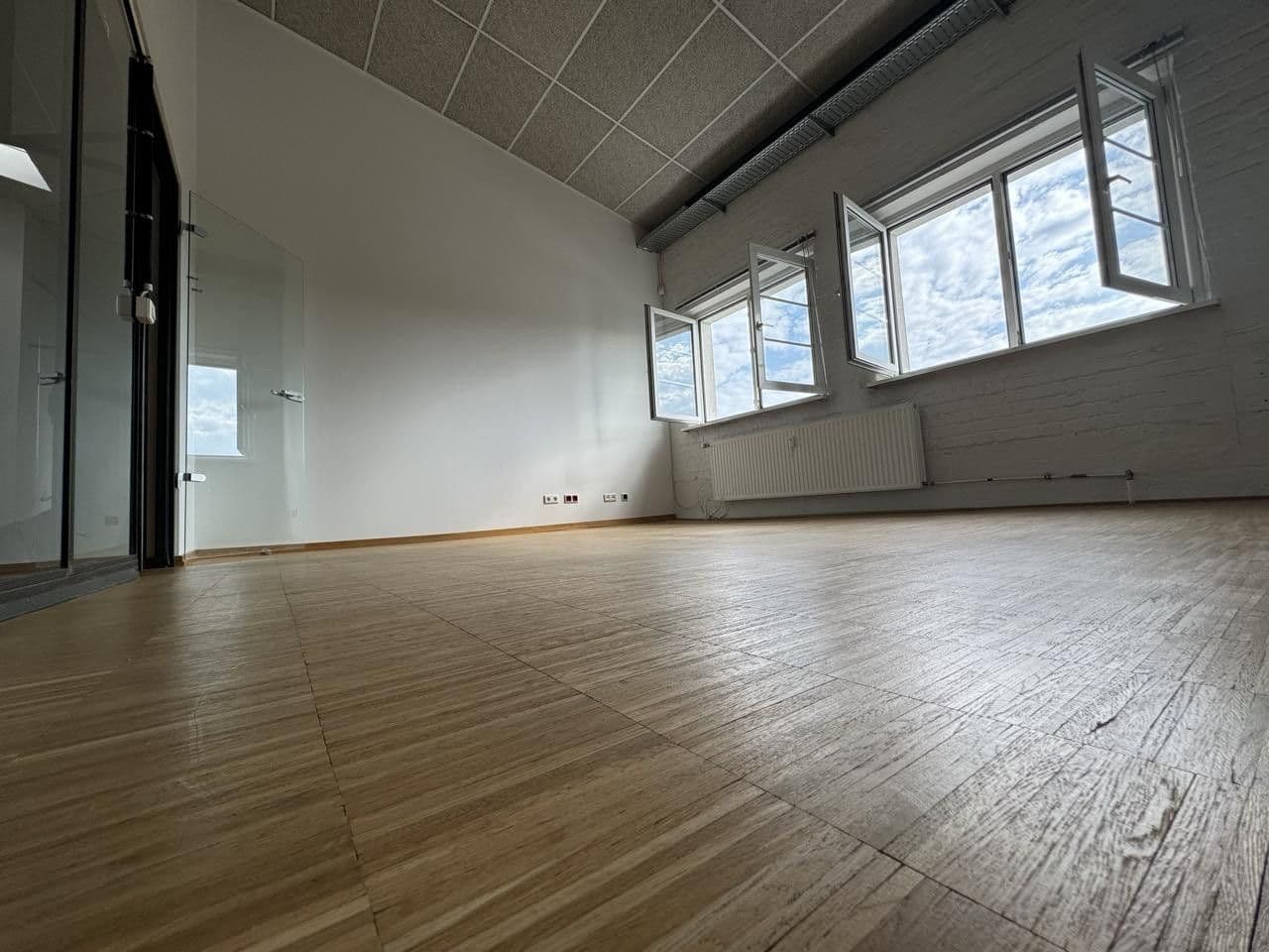 Prenájom kancelárie 400 m², Holstenkamp 46a, Hamburg, Hamburg Prenájom kancelárie 400 m², Holstenkamp 46a, Hamburg, Hamburg