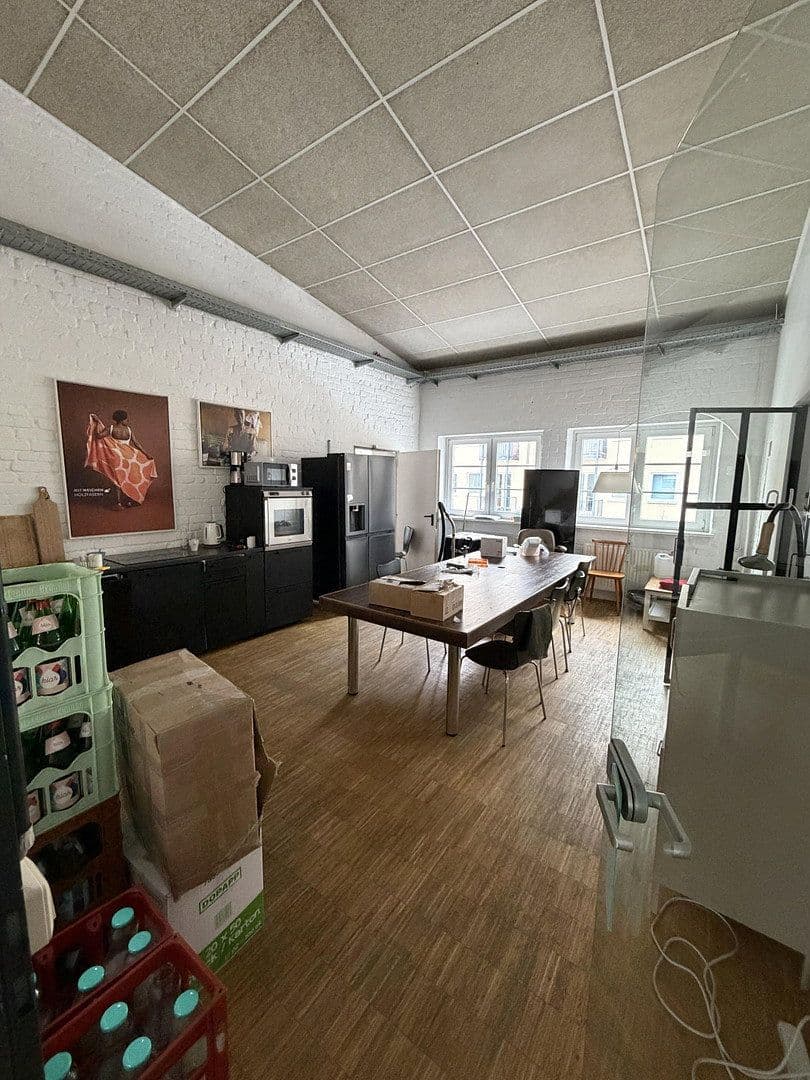Prenájom kancelárie 400 m², Holstenkamp 46a, Hamburg, Hamburg Prenájom kancelárie 400 m², Holstenkamp 46a, Hamburg, Hamburg