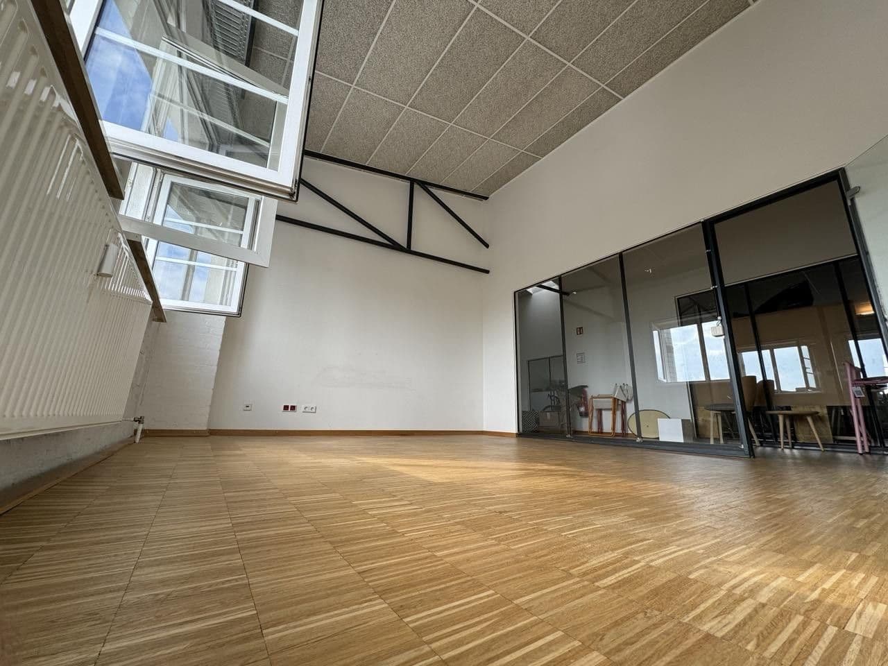 Prenájom kancelárie 400 m², Holstenkamp 46a, Hamburg, Hamburg Prenájom kancelárie 400 m², Holstenkamp 46a, Hamburg, Hamburg