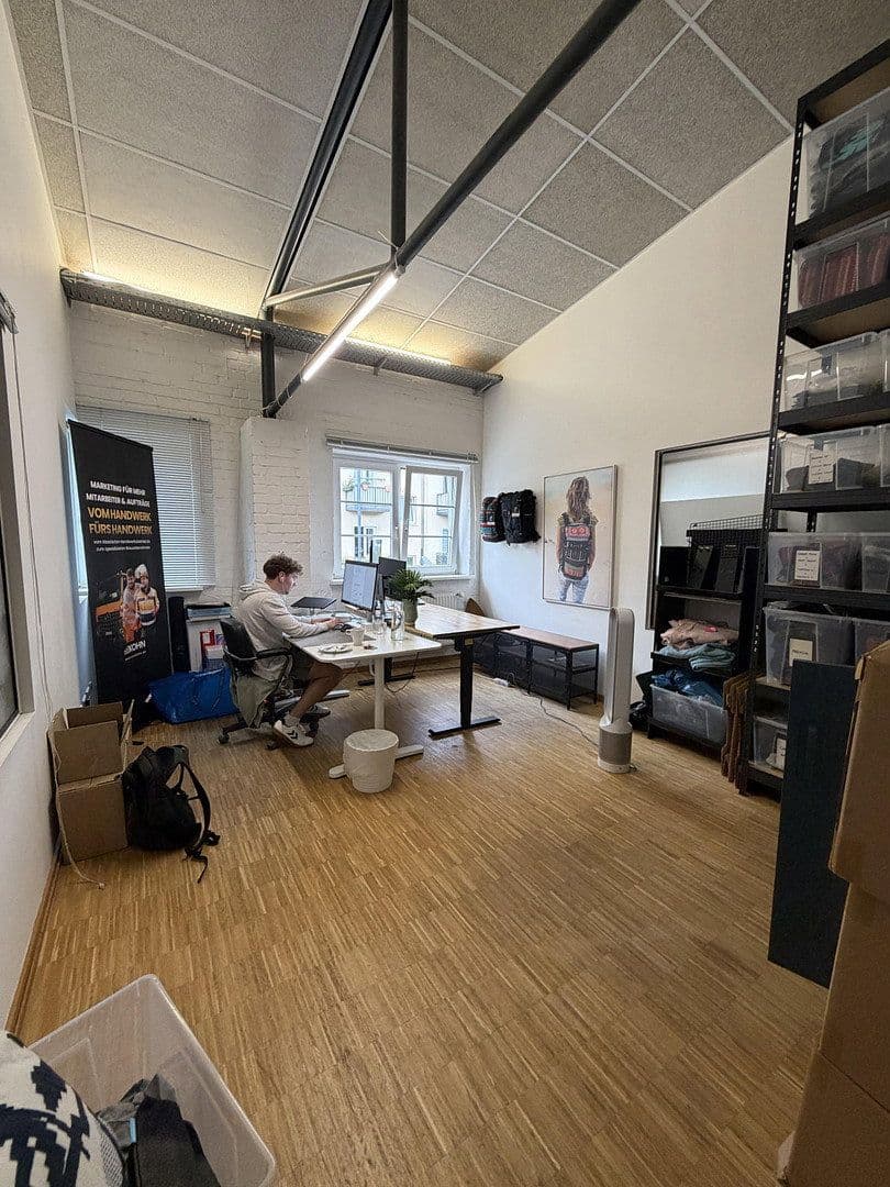 Prenájom kancelárie 400 m², Holstenkamp 46a, Hamburg, Hamburg Prenájom kancelárie 400 m², Holstenkamp 46a, Hamburg, Hamburg