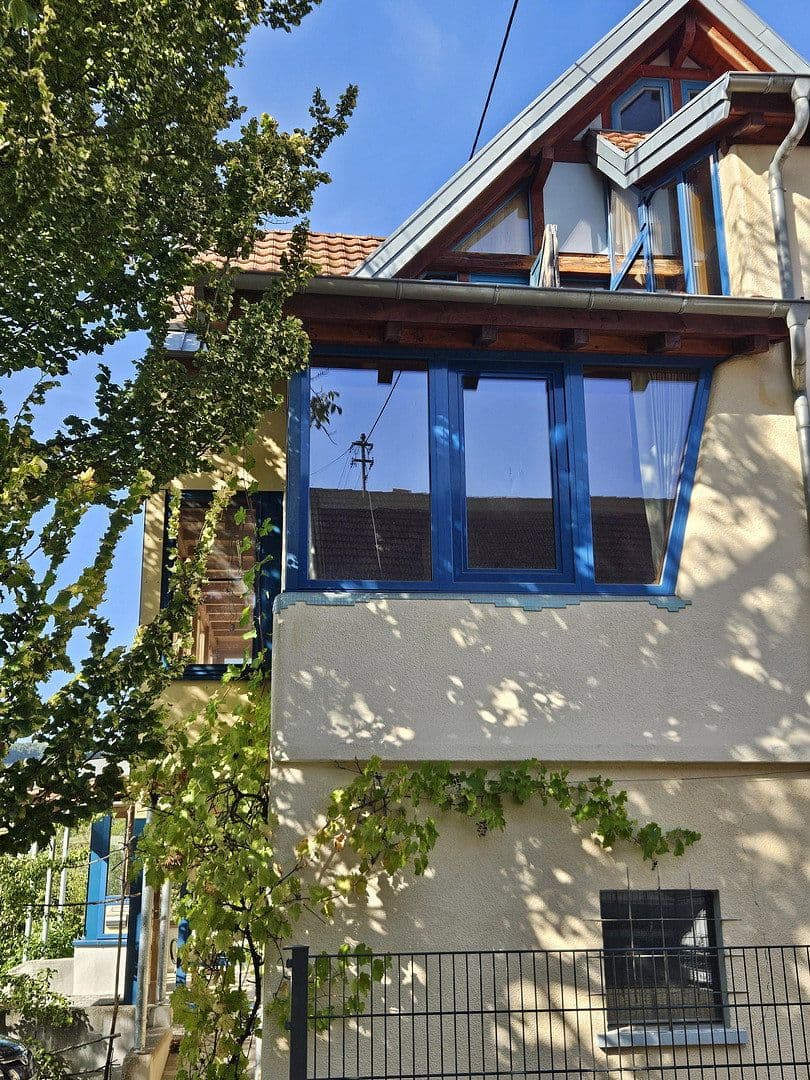 Predaj domu 264 m², pozemok 1.765 m², Niedermohr, Porýnie-Falcko Predaj domu 264 m², pozemok 1.765 m², Niedermohr, Porýnie-Falcko