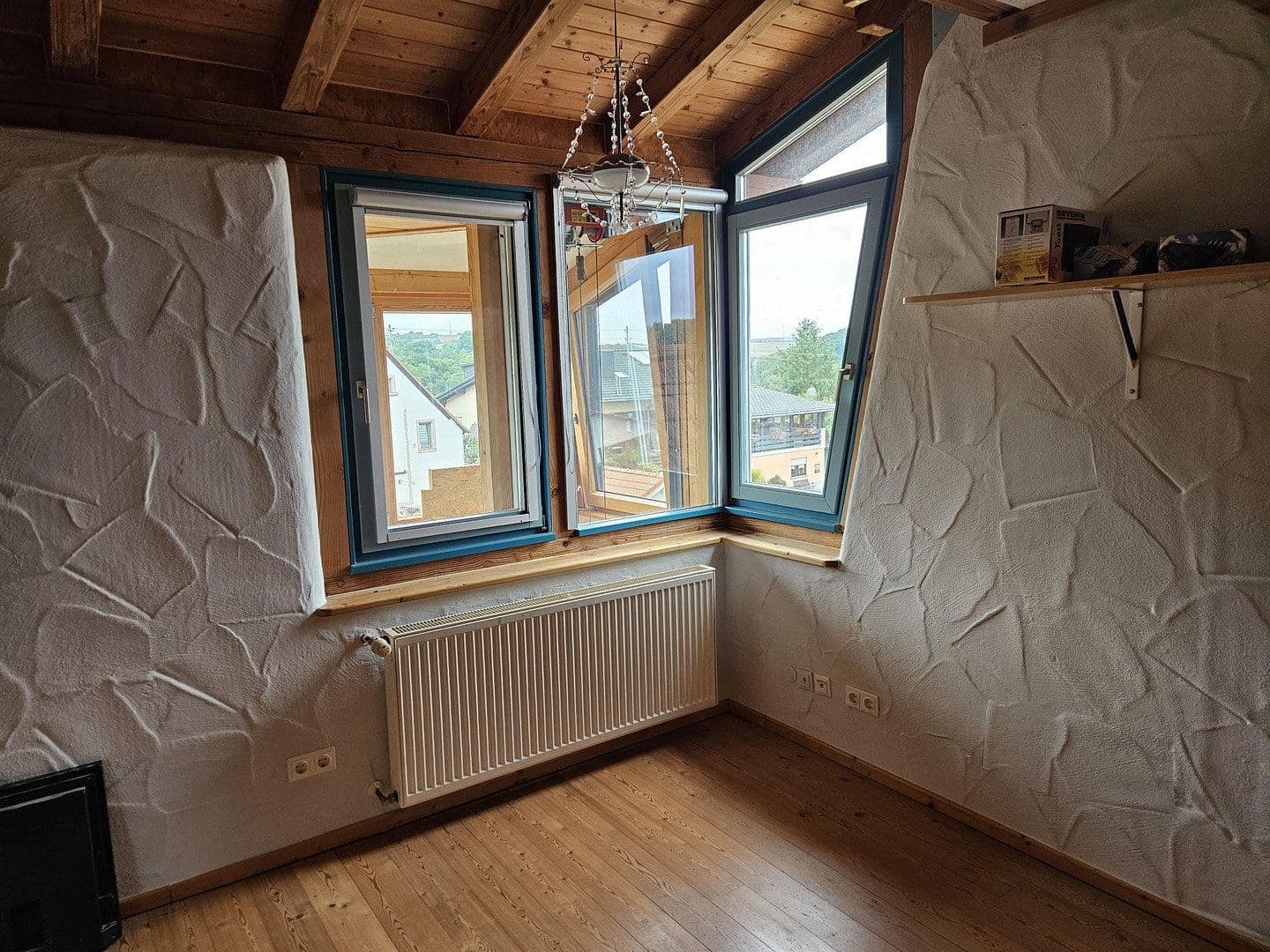 Predaj domu 264 m², pozemok 1.765 m², Niedermohr, Porýnie-Falcko Predaj domu 264 m², pozemok 1.765 m², Niedermohr, Porýnie-Falcko