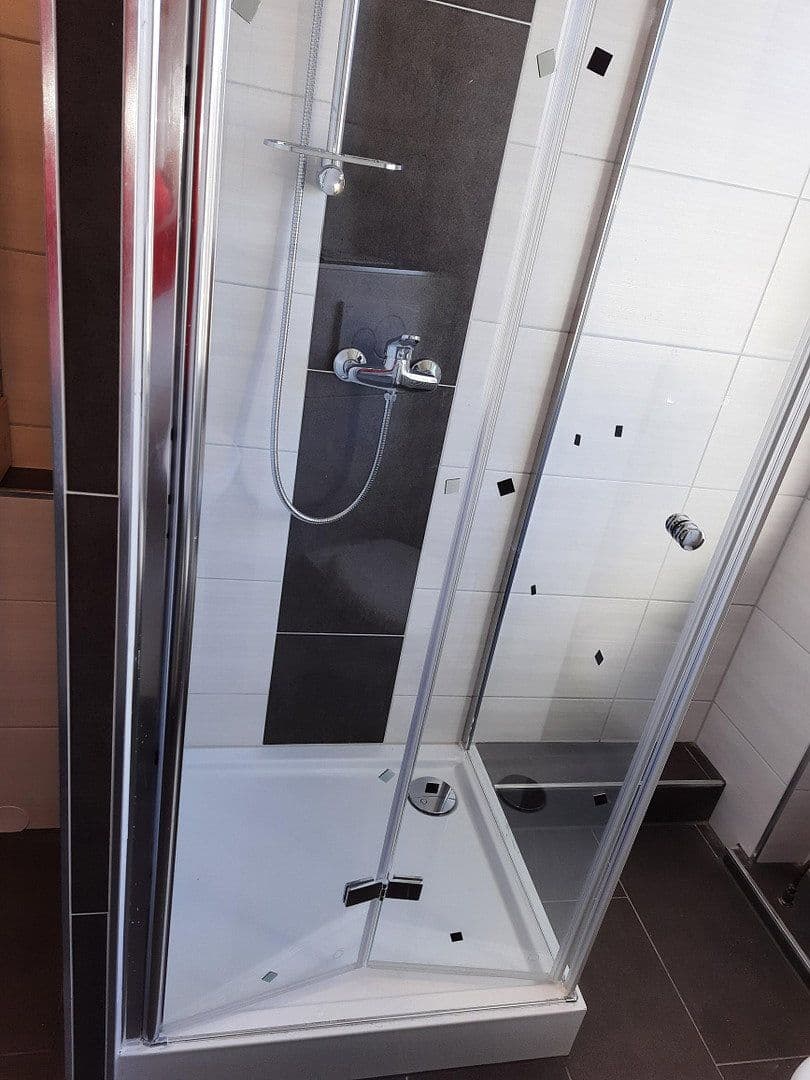 Prenájom bytu 3-izbový 79 m², Altenwoogstr.35, Kaiserslautern, Porýnie-Falcko Prenájom bytu 3-izbový 79 m², Altenwoogstr.35, Kaiserslautern, Porýnie-Falcko