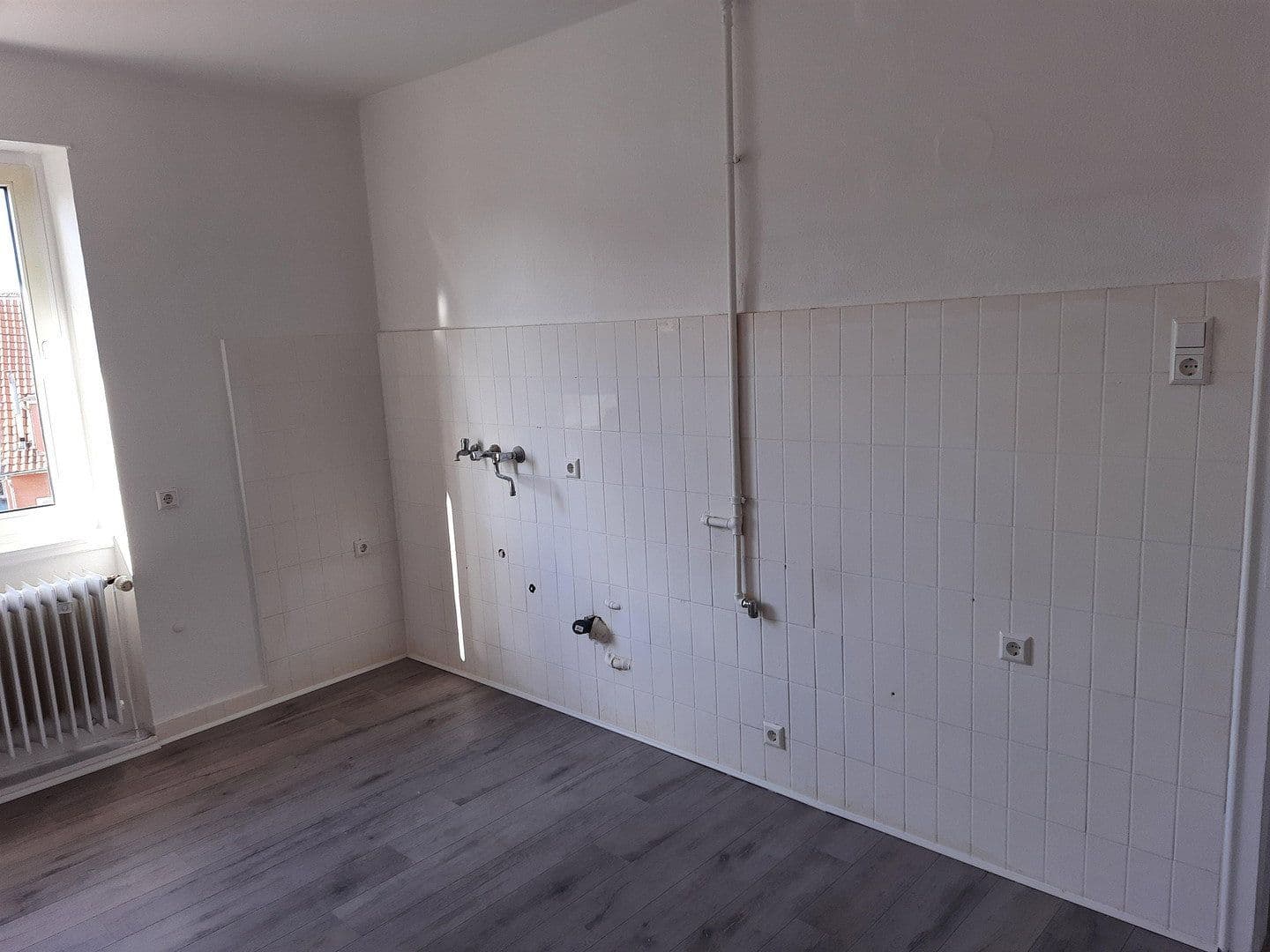 Prenájom bytu 3-izbový 79 m², Altenwoogstr.35, Kaiserslautern, Porýnie-Falcko Prenájom bytu 3-izbový 79 m², Altenwoogstr.35, Kaiserslautern, Porýnie-Falcko