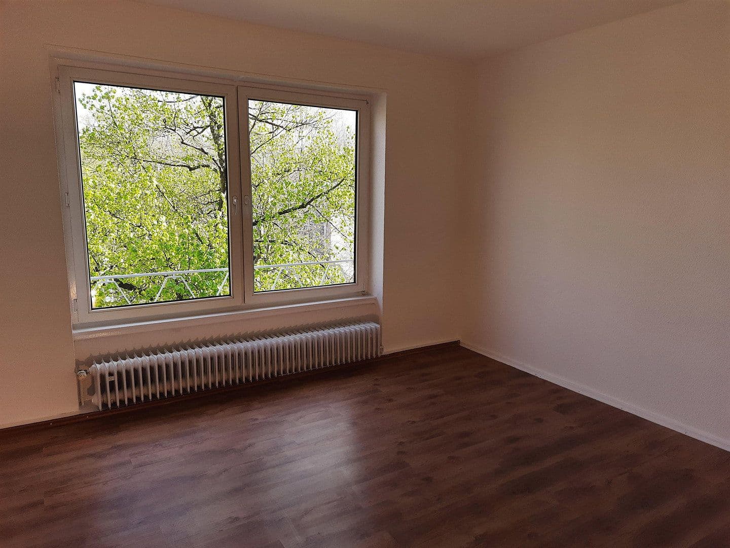Prenájom bytu 3-izbový 79 m², Altenwoogstr.35, Kaiserslautern, Porýnie-Falcko Prenájom bytu 3-izbový 79 m², Altenwoogstr.35, Kaiserslautern, Porýnie-Falcko