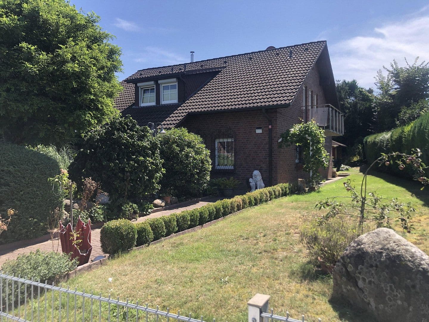 Predaj domu 157 m², pozemok 789 m², Amelinghausen, Dolné Sasko Predaj domu 157 m², pozemok 789 m², Amelinghausen, Dolné Sasko