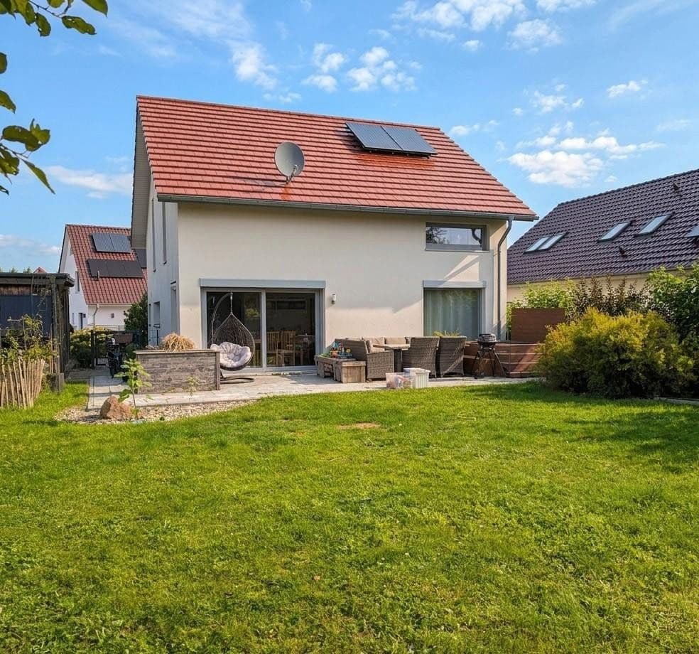 Predaj domu 141 m², pozemok 691 m², Greifswald, Meklenbursko-Predpomoransko Predaj domu 141 m², pozemok 691 m², Greifswald, Meklenbursko-Predpomoransko
