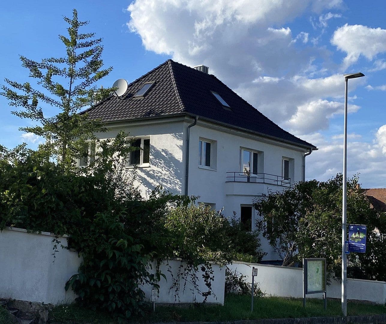 Predaj domu 140 m², pozemok 590 m², Cleebronn, Bádensko-Wurttembersko Predaj domu 140 m², pozemok 590 m², Cleebronn, Bádensko-Wurttembersko