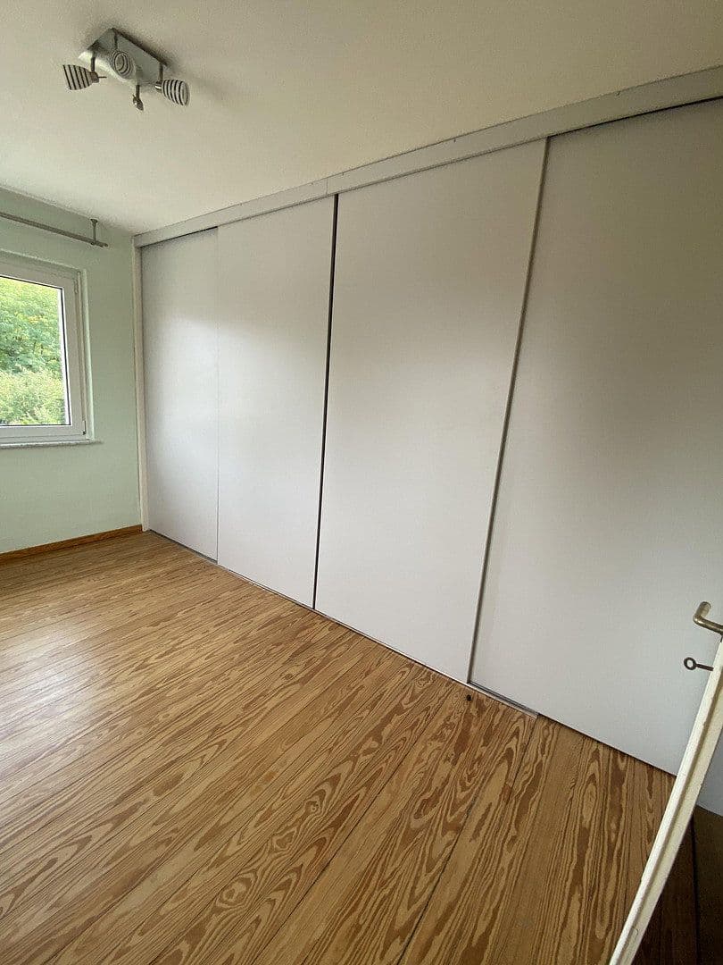 Predaj domu 140 m², pozemok 590 m², Cleebronn, Bádensko-Wurttembersko Predaj domu 140 m², pozemok 590 m², Cleebronn, Bádensko-Wurttembersko