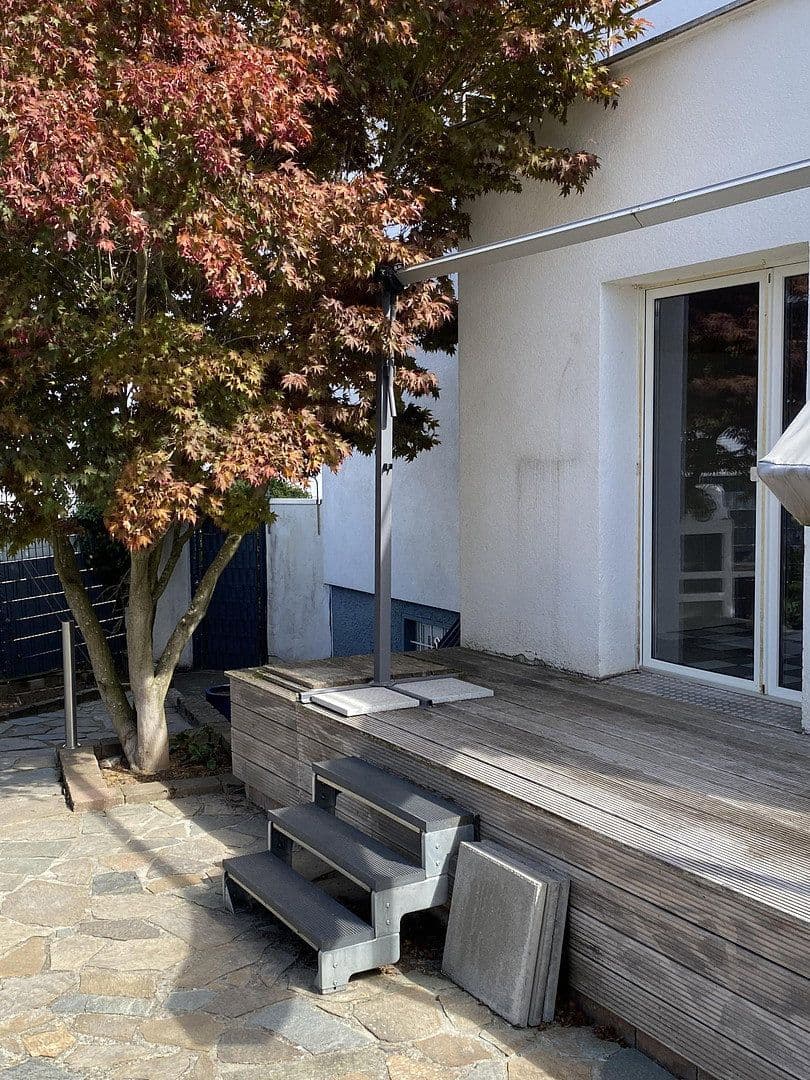 Predaj domu 140 m², pozemok 590 m², Cleebronn, Bádensko-Wurttembersko Predaj domu 140 m², pozemok 590 m², Cleebronn, Bádensko-Wurttembersko