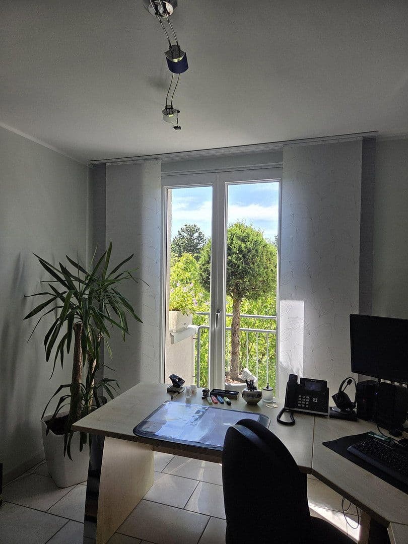 Predaj bytu 3-izbový 92 m², Erkrath, Severné Porýnie - Westfálsko Predaj bytu 3-izbový 92 m², Erkrath, Severné Porýnie - Westfálsko