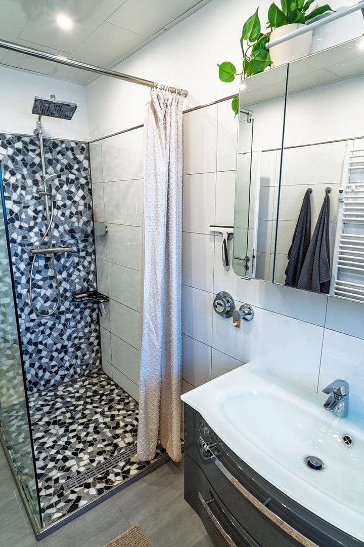 Predaj bytu 3-izbový 75 m², Am Hohberg 4, Lüdenscheid, Severné Porýnie - Westfálsko Predaj bytu 3-izbový 75 m², Am Hohberg 4, Lüdenscheid, Severné Porýnie - Westfálsko