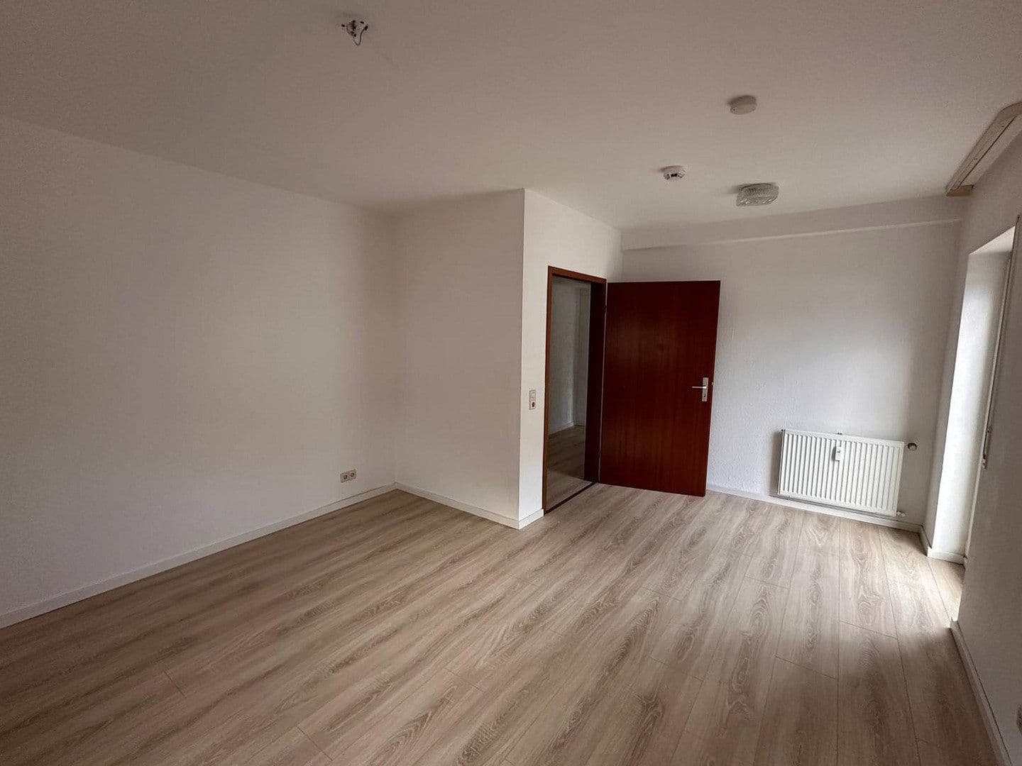 Prenájom bytu 2-izbový 66 m², Bad Orb, Hesensko Prenájom bytu 2-izbový 66 m², Bad Orb, Hesensko