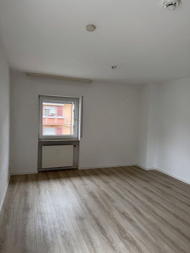 Prenájom bytu 2-izbový 66 m², Bad Orb, Hesensko Prenájom bytu 2-izbový 66 m², Bad Orb, Hesensko