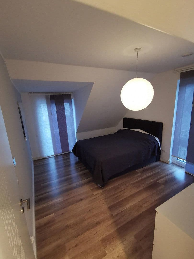 Prenájom domu 190 m², pozemok 500 m², Hamburg, Hamburg Prenájom domu 190 m², pozemok 500 m², Hamburg, Hamburg