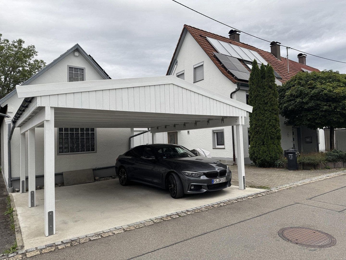 Predaj domu 164 m², pozemok 397 m², Ehingen (Donau), Bádensko-Wurttembersko Predaj domu 164 m², pozemok 397 m², Ehingen (Donau), Bádensko-Wurttembersko