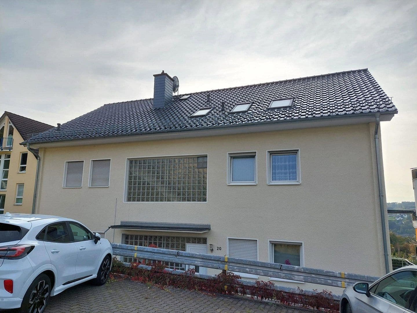 Prenájom bytu 2-izbový 60 m², Neichener Str. 20, Overath, Severné Porýnie - Westfálsko Prenájom bytu 2-izbový 60 m², Neichener Str. 20, Overath, Severné Porýnie - Westfálsko