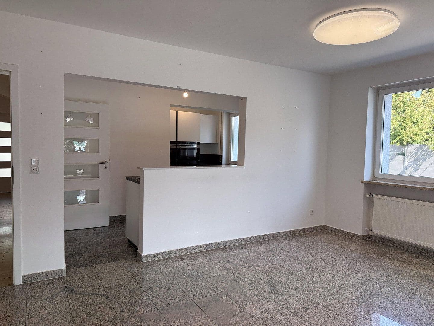 Predaj domu 319 m², pozemok 981 m², Ingolstadt, Bavorsko Predaj domu 319 m², pozemok 981 m², Ingolstadt, Bavorsko