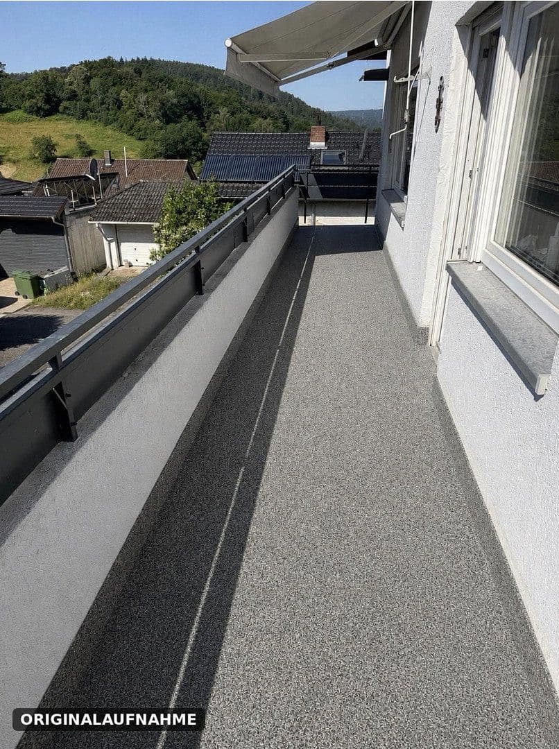 Prenájom bytu 4-izbový 100 m², Neckargemünd, Bádensko-Wurttembersko Prenájom bytu 4-izbový 100 m², Neckargemünd, Bádensko-Wurttembersko