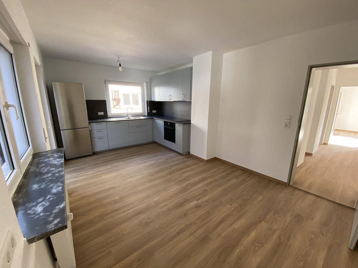 Prenájom bytu 3-izbový 87 m², Hohberg, Bádensko-Wurttembersko Prenájom bytu 3-izbový 87 m², Hohberg, Bádensko-Wurttembersko
