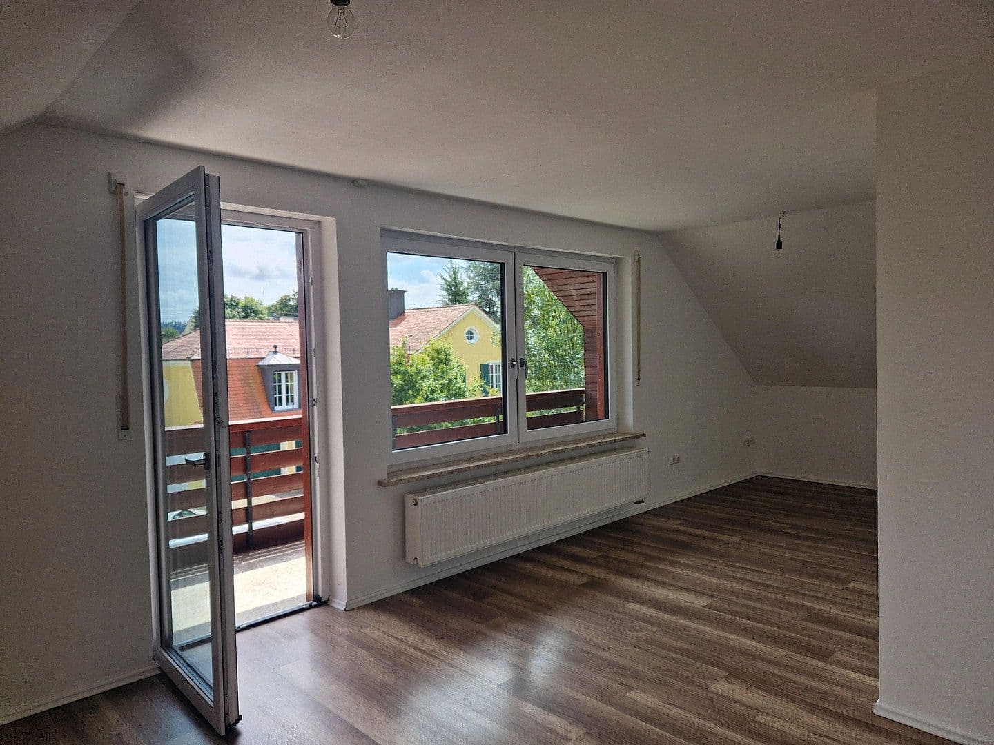 Prenájom bytu 3-izbový 73 m², Diedorf, Bavorsko Prenájom bytu 3-izbový 73 m², Diedorf, Bavorsko