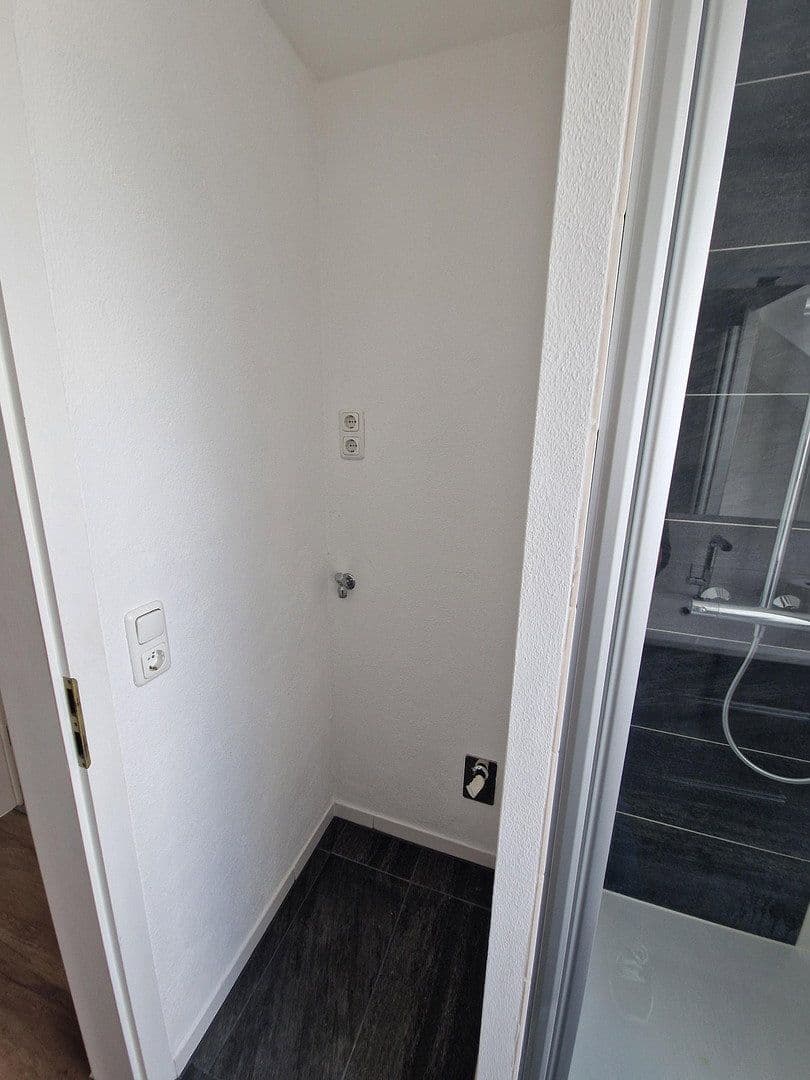 Prenájom bytu 3-izbový 73 m², Diedorf, Bavorsko Prenájom bytu 3-izbový 73 m², Diedorf, Bavorsko