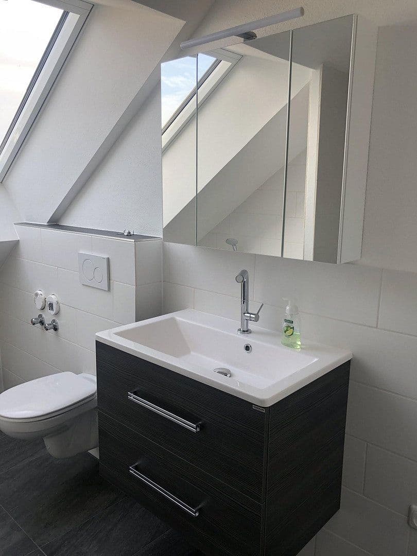 Prenájom bytu 3-izbový 73 m², Diedorf, Bavorsko Prenájom bytu 3-izbový 73 m², Diedorf, Bavorsko