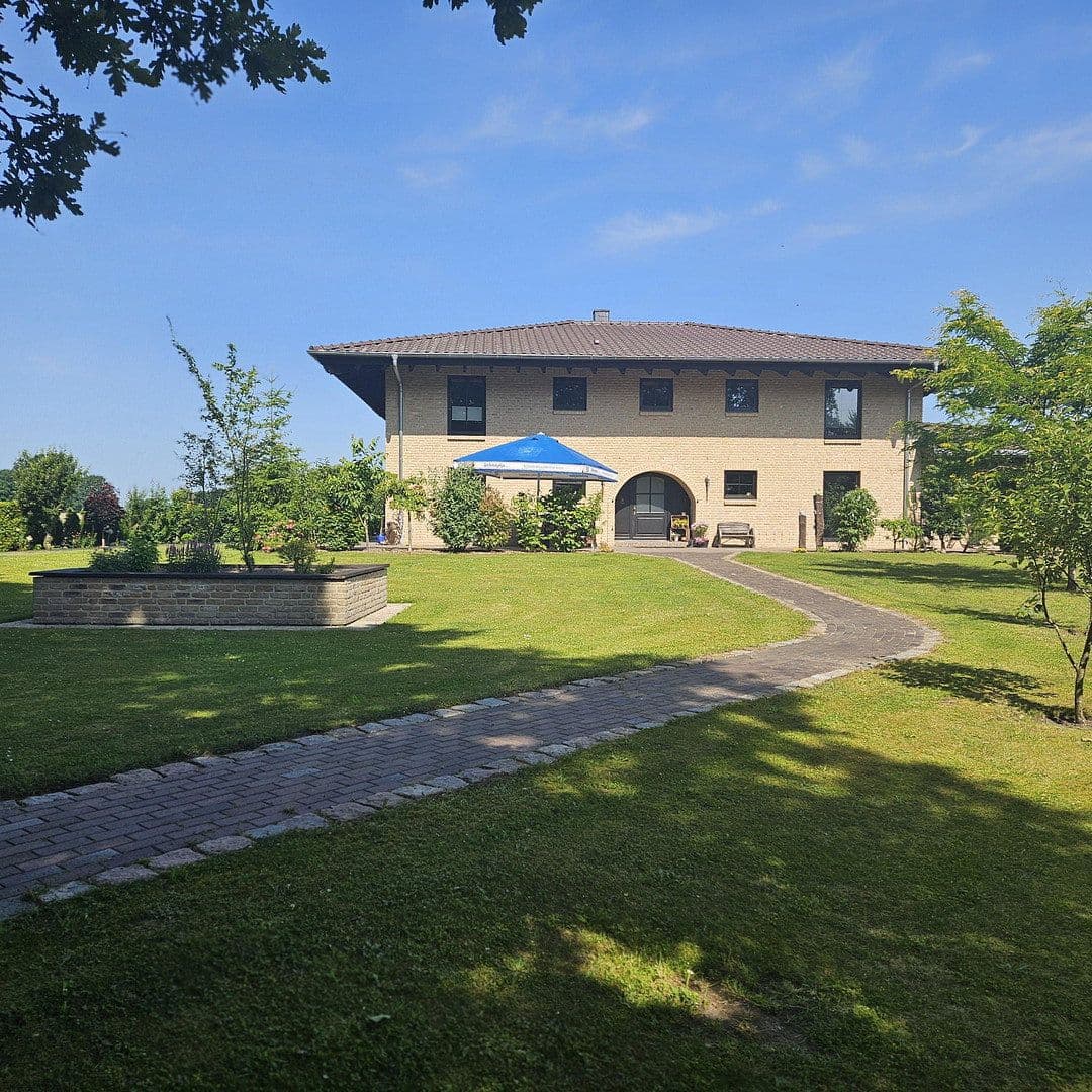 Predaj domu 350 m², pozemok 7.500 m², Moorweg 12, Otter, Dolné Sasko Predaj domu 350 m², pozemok 7.500 m², Moorweg 12, Otter, Dolné Sasko