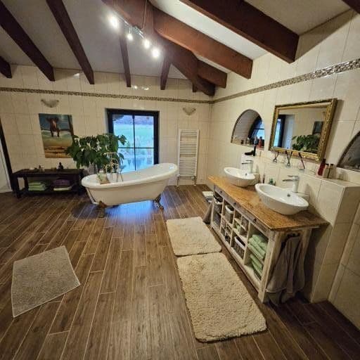 Predaj domu 350 m², pozemok 7.500 m², Moorweg 12, Otter, Dolné Sasko Predaj domu 350 m², pozemok 7.500 m², Moorweg 12, Otter, Dolné Sasko