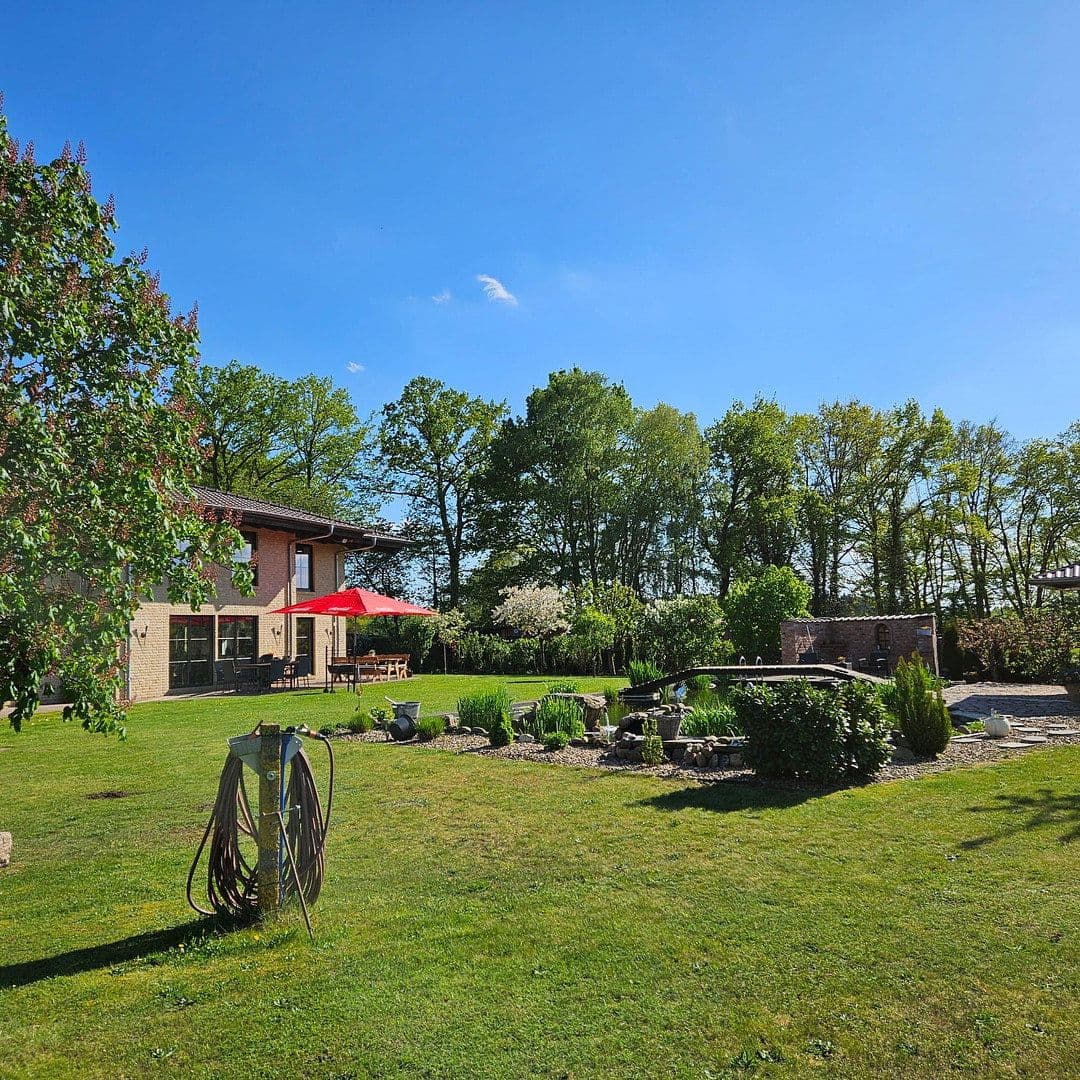 Predaj domu 350 m², pozemok 7.500 m², Moorweg 12, Otter, Dolné Sasko Predaj domu 350 m², pozemok 7.500 m², Moorweg 12, Otter, Dolné Sasko