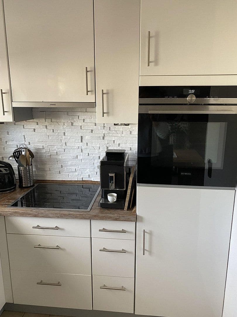 Prenájom bytu 2-izbový 70 m², Ratingen, Severné Porýnie - Westfálsko Prenájom bytu 2-izbový 70 m², Ratingen, Severné Porýnie - Westfálsko
