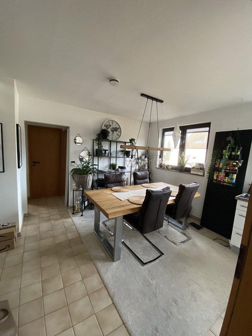 Prenájom bytu 2-izbový 70 m², Ratingen, Severné Porýnie - Westfálsko Prenájom bytu 2-izbový 70 m², Ratingen, Severné Porýnie - Westfálsko