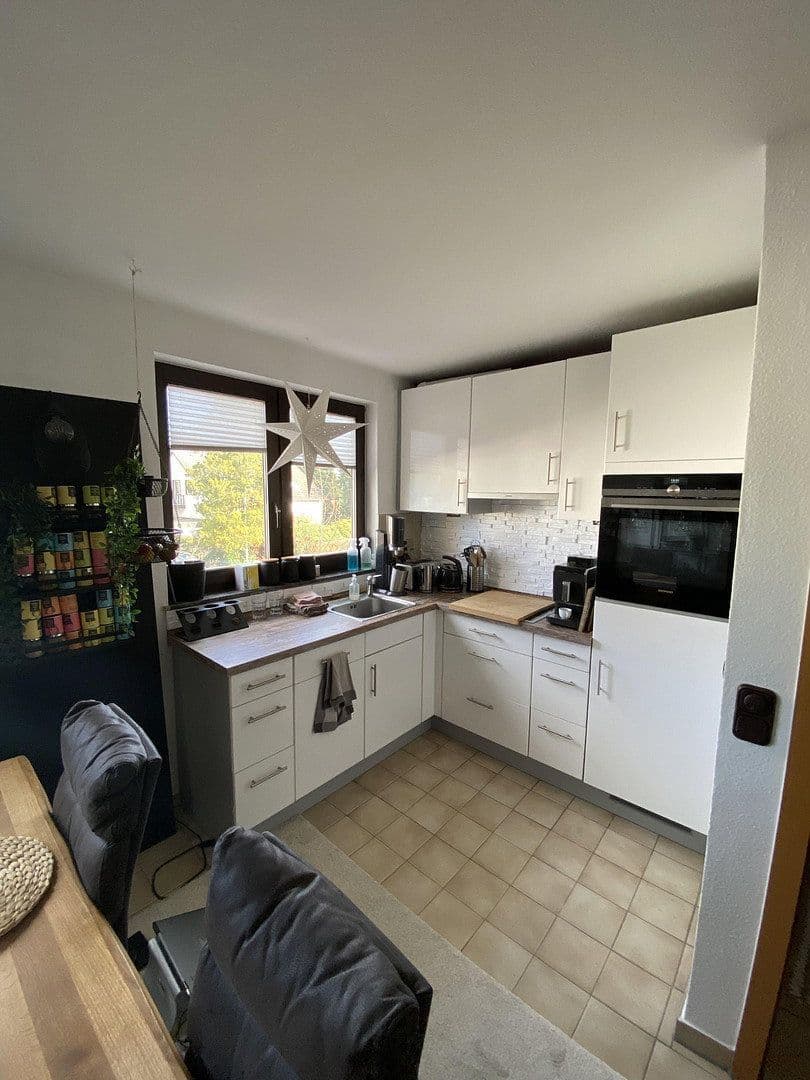 Prenájom bytu 2-izbový 70 m², Ratingen, Severné Porýnie - Westfálsko Prenájom bytu 2-izbový 70 m², Ratingen, Severné Porýnie - Westfálsko