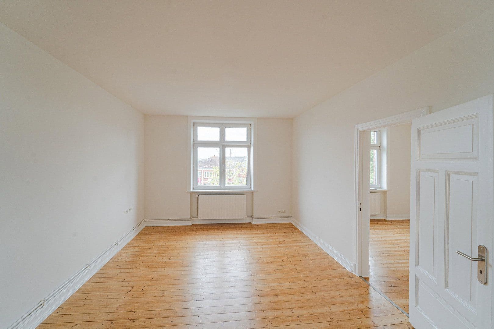 Predaj domu 266 m², pozemok 1.404 m², Schwartauer Allee 121, , Schwartauer Allee 121a, Lübeck, Šlezvicko-Holštajnsko Predaj domu 266 m², pozemok 1.404 m², Schwartauer Allee 121, , Schwartauer Allee 121a, Lübeck, Šlezvicko-Holštajnsko