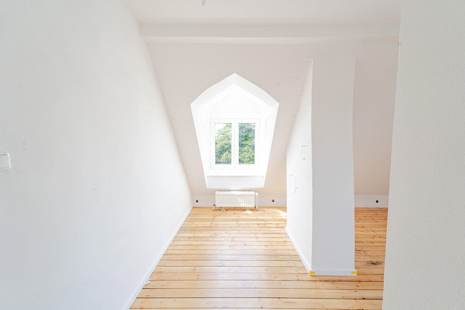 Predaj domu 266 m², pozemok 1.404 m², Schwartauer Allee 121, , Schwartauer Allee 121a, Lübeck, Šlezvicko-Holštajnsko Predaj domu 266 m², pozemok 1.404 m², Schwartauer Allee 121, , Schwartauer Allee 121a, Lübeck, Šlezvicko-Holštajnsko