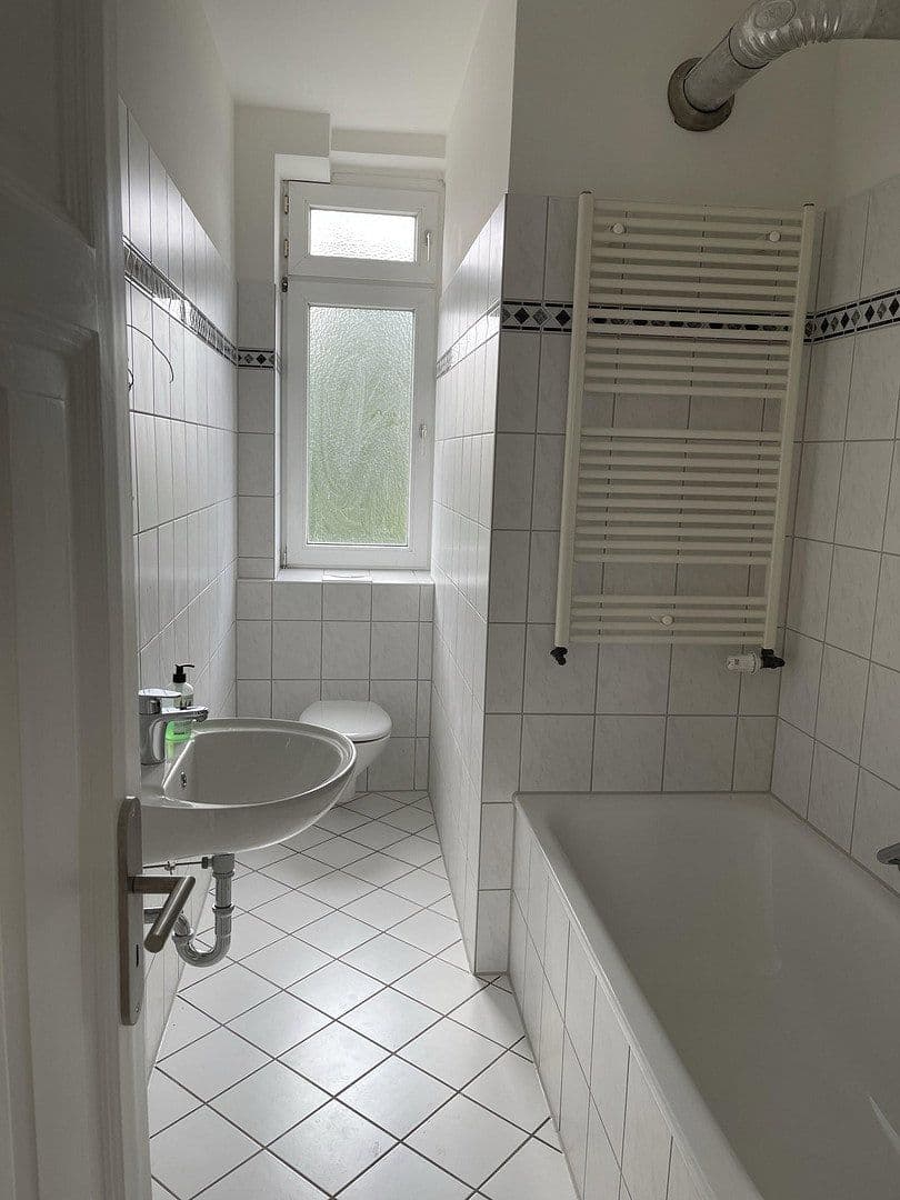 Predaj domu 266 m², pozemok 1.404 m², Schwartauer Allee 121, , Schwartauer Allee 121a, Lübeck, Šlezvicko-Holštajnsko Predaj domu 266 m², pozemok 1.404 m², Schwartauer Allee 121, , Schwartauer Allee 121a, Lübeck, Šlezvicko-Holštajnsko