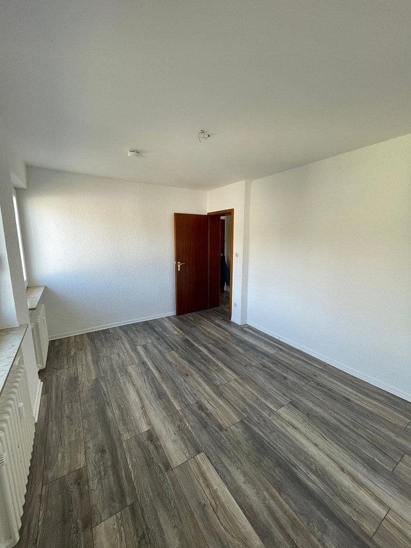 Prenájom bytu 2-izbový 60 m², Hunoldstraße 55, Hameln, Dolné Sasko Prenájom bytu 2-izbový 60 m², Hunoldstraße 55, Hameln, Dolné Sasko