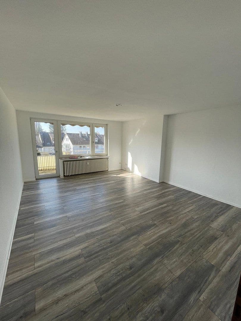 Prenájom bytu 2-izbový 60 m², Hunoldstraße 55, Hameln, Dolné Sasko Prenájom bytu 2-izbový 60 m², Hunoldstraße 55, Hameln, Dolné Sasko