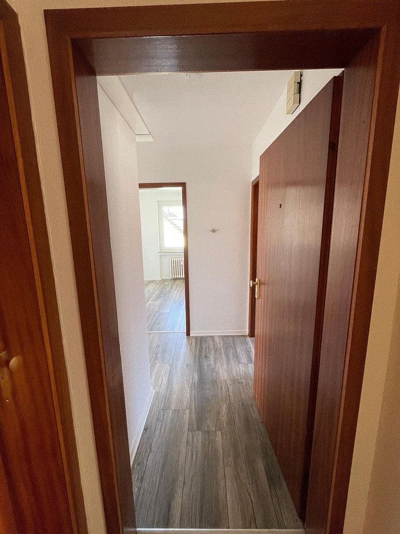 Prenájom bytu 2-izbový 60 m², Hunoldstraße 55, Hameln, Dolné Sasko Prenájom bytu 2-izbový 60 m², Hunoldstraße 55, Hameln, Dolné Sasko