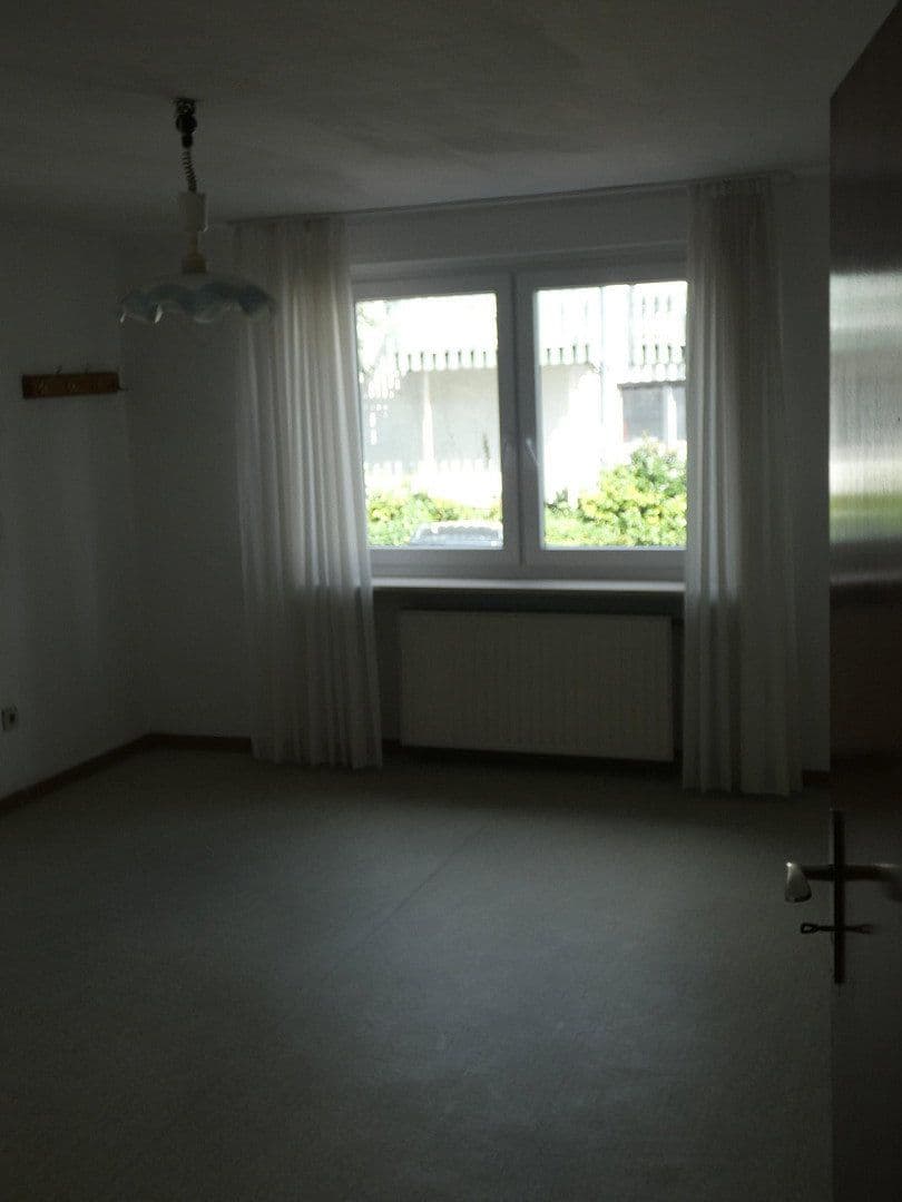 Predaj domu 279 m², pozemok 778 m², Jägerstraße 11, Warstein, Severné Porýnie - Westfálsko Predaj domu 279 m², pozemok 778 m², Jägerstraße 11, Warstein, Severné Porýnie - Westfálsko