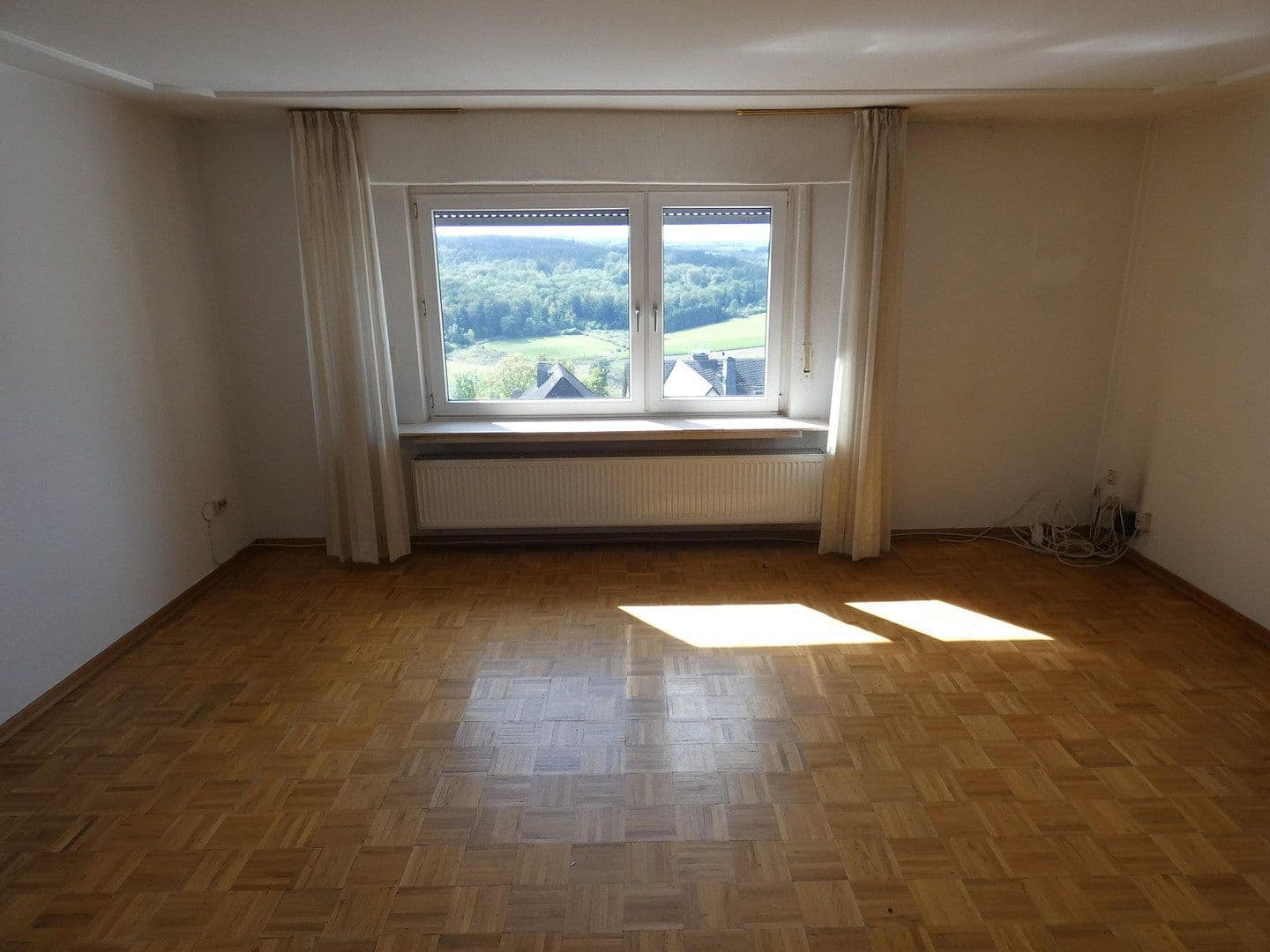Predaj domu 279 m², pozemok 778 m², Jägerstraße 11, Warstein, Severné Porýnie - Westfálsko Predaj domu 279 m², pozemok 778 m², Jägerstraße 11, Warstein, Severné Porýnie - Westfálsko
