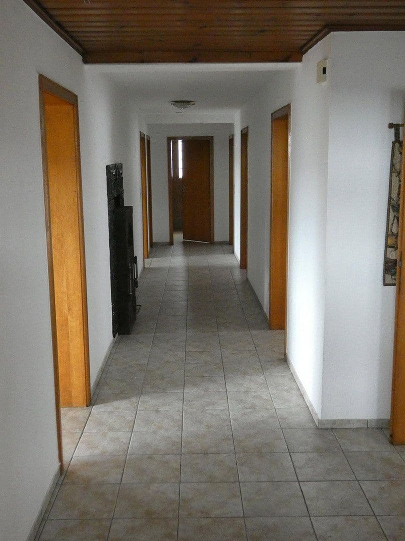 Predaj domu 279 m², pozemok 778 m², Jägerstraße 11, Warstein, Severné Porýnie - Westfálsko Predaj domu 279 m², pozemok 778 m², Jägerstraße 11, Warstein, Severné Porýnie - Westfálsko