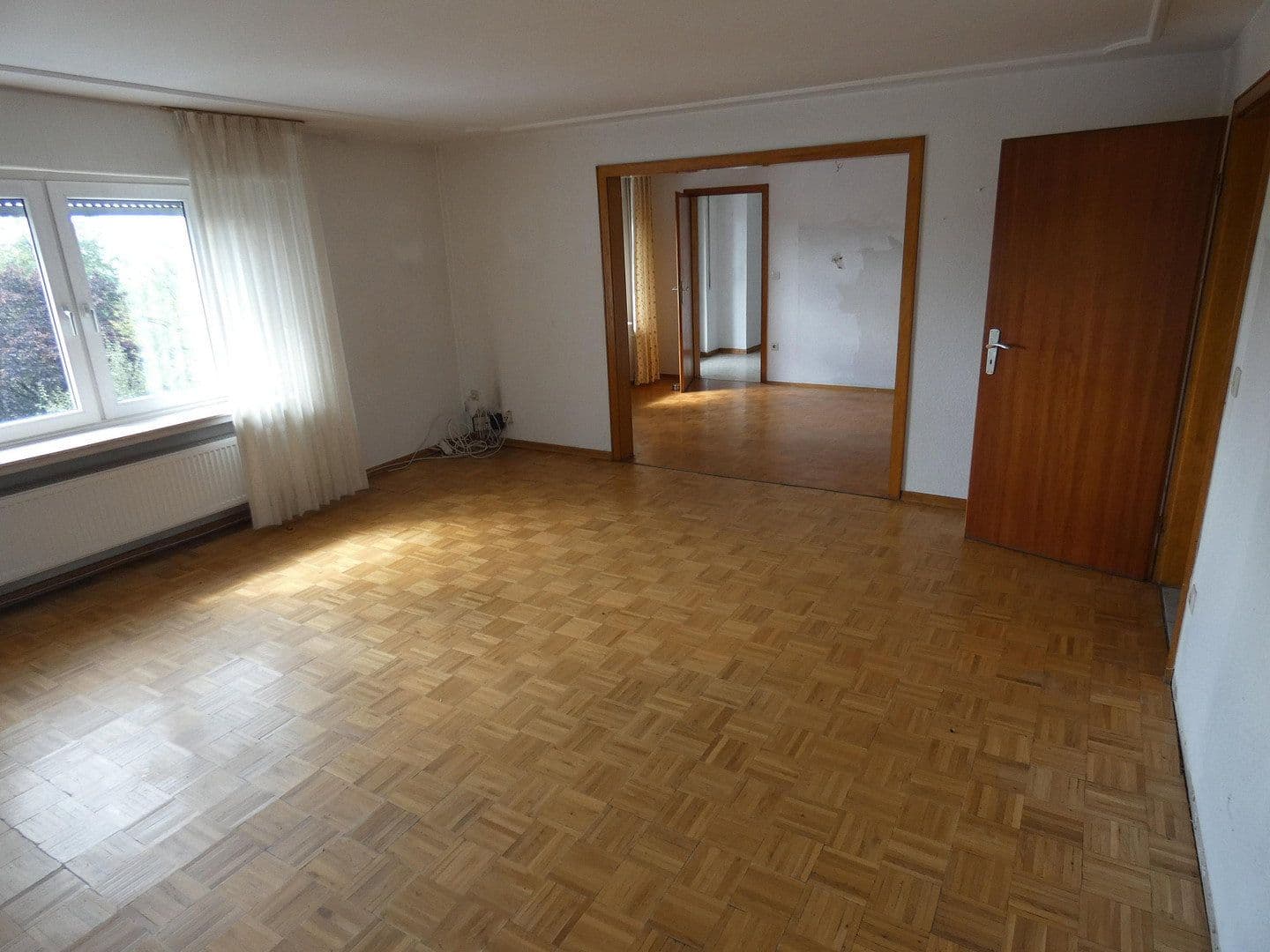 Predaj domu 279 m², pozemok 778 m², Jägerstraße 11, Warstein, Severné Porýnie - Westfálsko Predaj domu 279 m², pozemok 778 m², Jägerstraße 11, Warstein, Severné Porýnie - Westfálsko