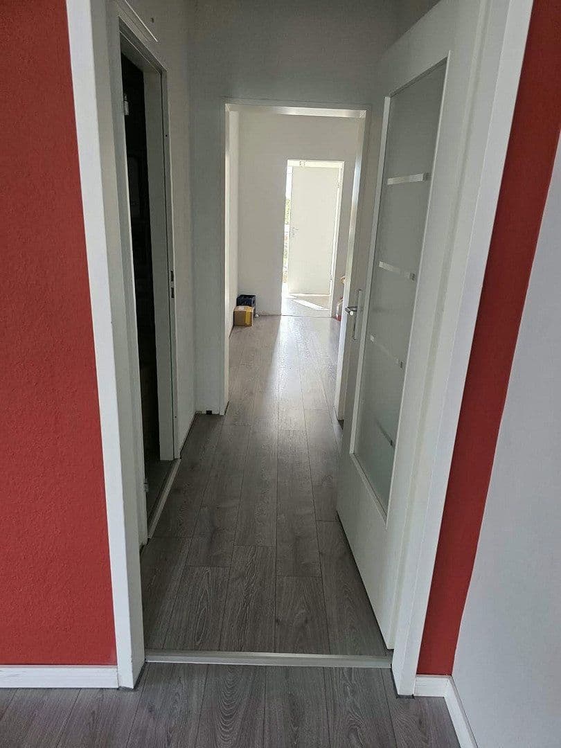 Prenájom kancelárie 105 m², Wachenheimerstr 95, Liederbach am Taunus, Hesensko Prenájom kancelárie 105 m², Wachenheimerstr 95, Liederbach am Taunus, Hesensko